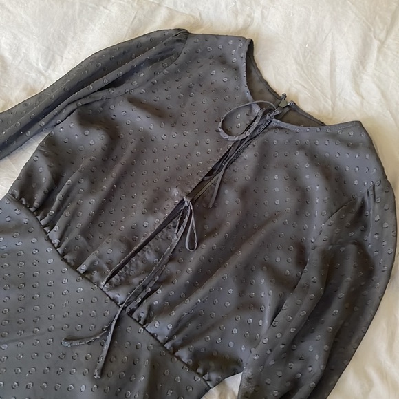 Privacy Please Lovers & Friends Easton Dress - Picture 5 of 8